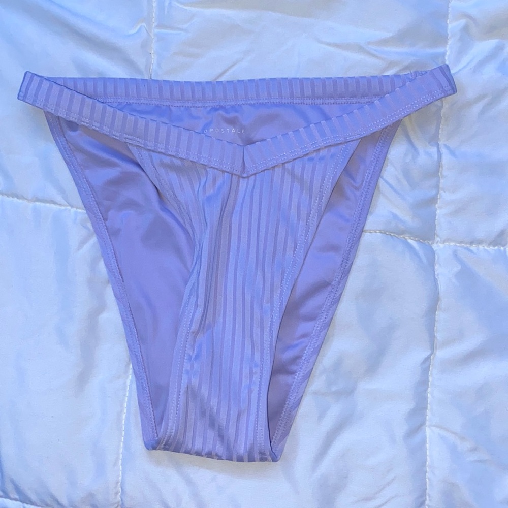 (small) lavender bikini bottom